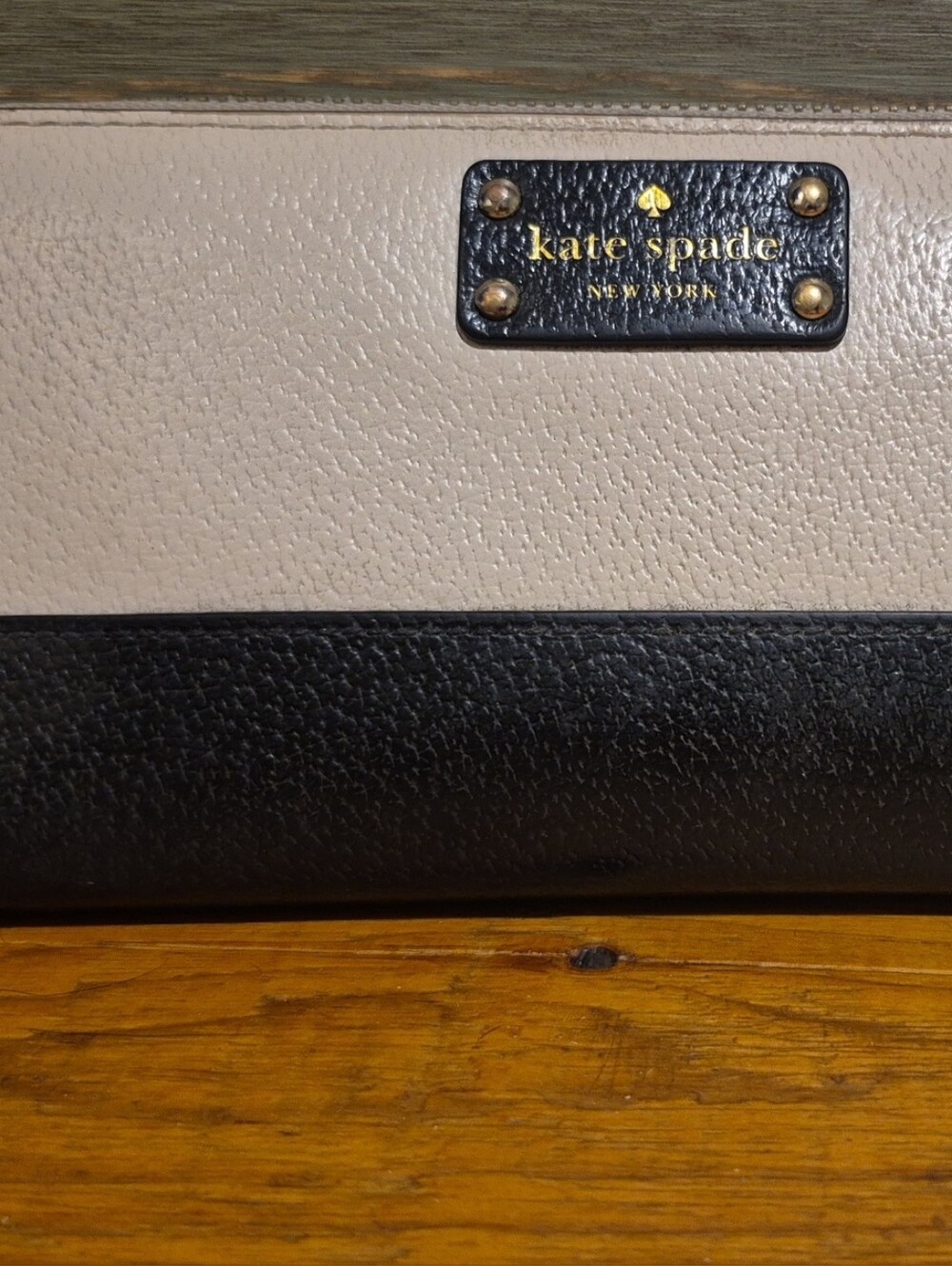 kate spade Black and Cream Zip-Around Wallet
